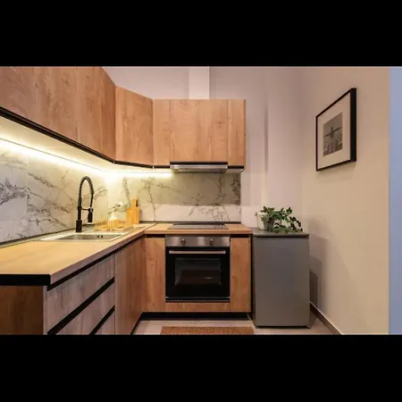 Thalia “ Muse Of Bucolic Poetry ” *