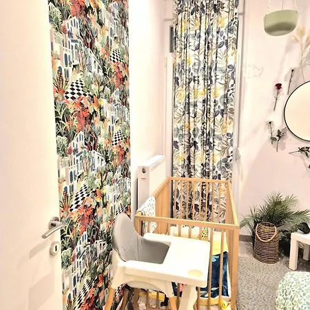 Thalia “ Muse Of Bucolic Poetry ” Apartment *