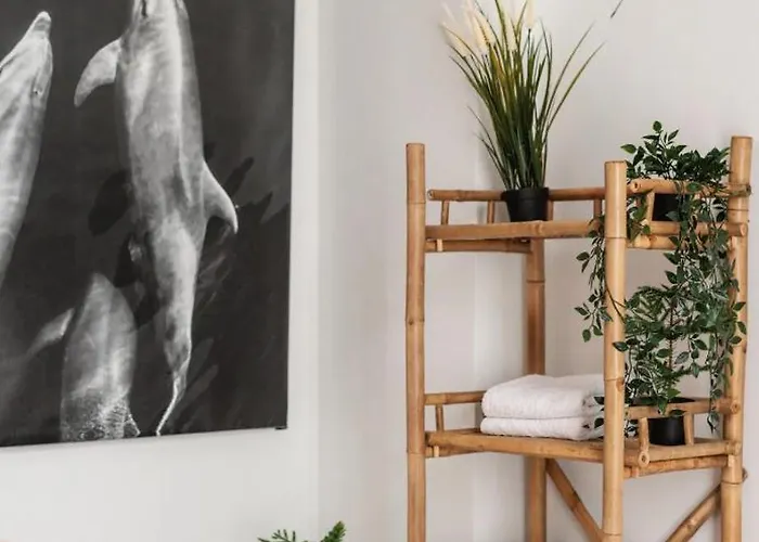 Thalia “ Muse Of Bucolic Poetry ” Appartement